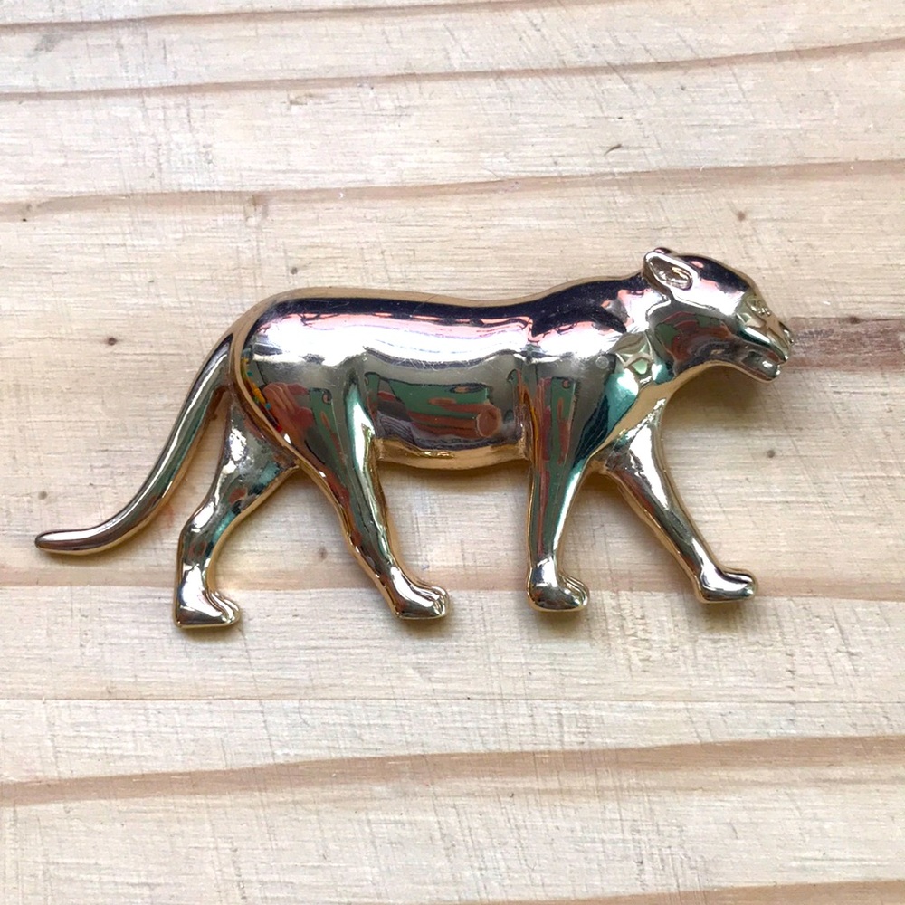 Jaguar Brooch